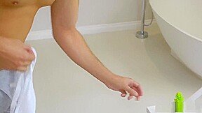 Cassidy Banks fucks her pervy roommate