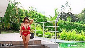 Aly Guzman’s Super Soaker – Aly Guzman – Scoreland