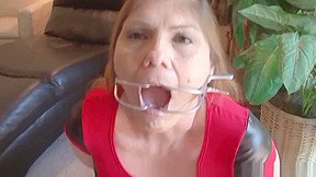 Bubble Butt Mexican Granny Gets Butt Fucked LATINA GILF