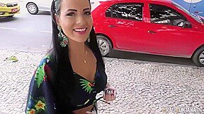 Analine – Analine fodendo com quatro dotados